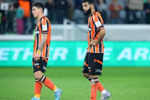 Άρης-ΑΠΟΕΛ: Έριξε… τριάρα και παραμένει στο κυνήγι του τίτλου!