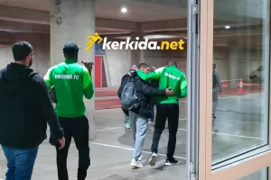 Σεμέδο-Ζάιρο/Έφυγαν αγκαλιασμένοι... 
