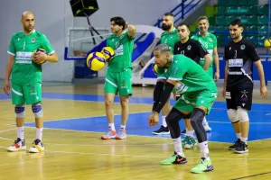 Νίκη και μια... ανάσα απ' τον τελικό η Ομόνοια (Φώτος)