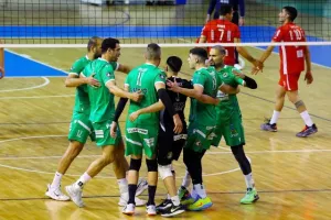 Νίκη και μια... ανάσα απ' τον τελικό η Ομόνοια (Φώτος)