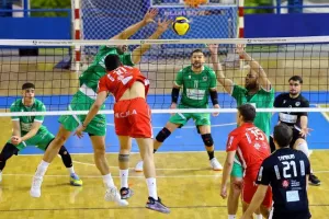 Νίκη και μια... ανάσα απ' τον τελικό η Ομόνοια (Φώτος)