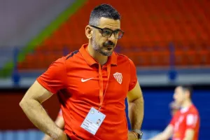 Νίκη και μια... ανάσα απ' τον τελικό η Ομόνοια (Φώτος)
