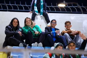 (Φώτος) O κόσμος στο "Στέλιος Κυριακίδης"