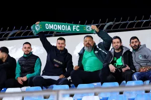 (Φώτος) O κόσμος στο "Στέλιος Κυριακίδης"
