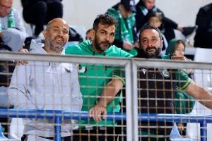 (Φώτος) O κόσμος στο "Στέλιος Κυριακίδης"