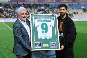 Η τιμητική του Κακουλλή (βίντεο)