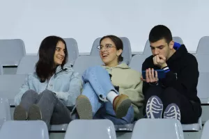 Ο κόσμος στο "Αλφαμέγα" (φώτος)