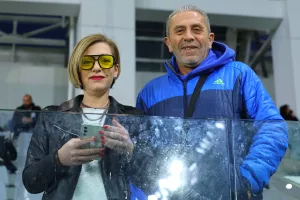 Ο κόσμος στο "Αλφαμέγα" (φώτος)