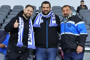 Ο κόσμος στο "Αλφαμέγα" (φώτος)