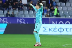 Απόλλων-Νέα Σαλαμίνα: Ανώτεροι οι "γαλάζιοι", αλλά βαθμός...ψυχολογίας για τους "ερυθρόλευκους" (φώτος)