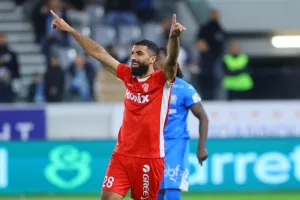 Απόλλων-Νέα Σαλαμίνα: Ανώτεροι οι "γαλάζιοι", αλλά βαθμός...ψυχολογίας για τους "ερυθρόλευκους" (φώτος)