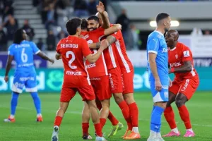Απόλλων-Νέα Σαλαμίνα: Ανώτεροι οι "γαλάζιοι", αλλά βαθμός...ψυχολογίας για τους "ερυθρόλευκους" (φώτος)