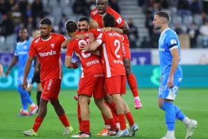 Απόλλων-Νέα Σαλαμίνα: Ανώτεροι οι "γαλάζιοι", αλλά βαθμός...ψυχολογίας για τους "ερυθρόλευκους" (φώτος)