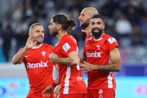 Απόλλων-Νέα Σαλαμίνα: Ανώτεροι οι "γαλάζιοι", αλλά βαθμός...ψυχολογίας για τους "ερυθρόλευκους" (φώτος)
