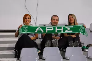 (Φώτος) Ο κόσμος στο "Αλφαμέγα"