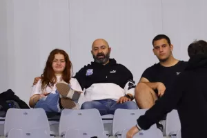 (Φώτος) Ο κόσμος στο “Αλφαμέγα” 