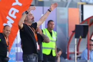 Καρμιώτισσα-ΕΝΠ: “Βυσσινί”… διπλό που αναπτερώνει ελπίδες (φώτος)