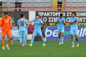 Καρμιώτισσα-ΕΝΠ: “Βυσσινί”… διπλό που αναπτερώνει ελπίδες (φώτος)