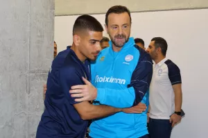 (Βίντεο-Φώτος kerkida) Η πρώτη προπόνηση της Εθνικής με Μάντζιο