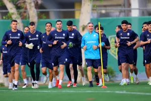(Βίντεο-Φώτος kerkida) Η πρώτη προπόνηση της Εθνικής με Μάντζιο
