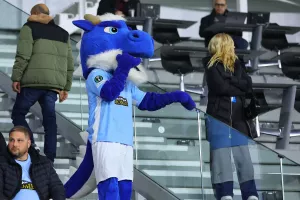 Ο Δράκος...