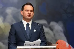 Νεοφυτίδης: «Γραπτό υπόμνημα για τις κάμερες .. αλλιώς θα δημιουργηθεί χάος» (βίντεο)