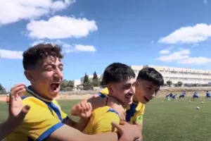 ΝΤΟΥ στις δηλώσεις