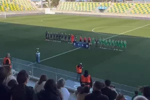 Η ανάκρουση του Εθνικού Ύμνου στην ΑΡΕΝΑ (Βίντεο)