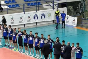 Απολύτως απαράδεκτη