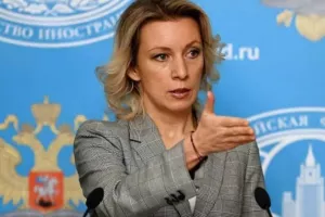 Οργή Ρώσων αξιωματούχων για το διάγγελμα Μακρόν