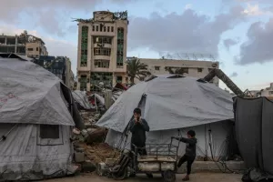 O Iσραηλινός υπουργός Άμυνας διέταξε τον στρατό να καταλάβει περισσότερα εδάφη στη Γάζα