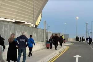 (ΦΩΤΟΣ kerkida) Ξανά με τον κόσμο στο πλευρό του ο Απόλλων