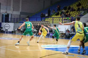 Διπλό στο Λευκόθεο η ΑΕΚ (Φώτος)