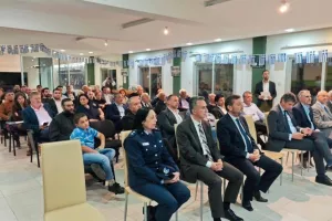 ΦΩΤΟΣ από την εκδήλωση του Ολυμπιακού 