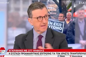 Πορτοσάλτε: «Ποια δολοφονία; Δηλαδή ξεκίνησε ένας σταθμάρχης με έναν μηχανοδηγό να σκοτώσουν 57 ανθρώπους;»