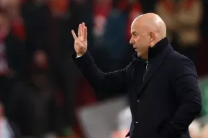 Σλοτ: «Ακόμη και με ισοπαλία θα ήμασταν τυχεροί»