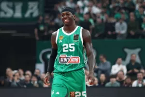 Ναν: "Υπέροχος παίκτης κι άνθρωπος ο Βεζένκοφ"