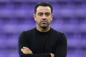 Τσάβι: «Γιατί να μην προπονήσω άλλη ομάδα στην Ισπανία εκτός της Μπαρτσελόνα;»