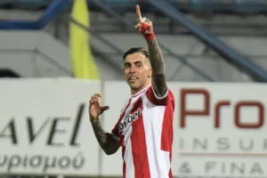  Σε κλειστό κλαμπ των πρώτων σκόρερ της Super League o Μπετανκόρ!