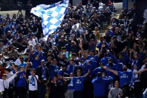 Έτσι..."Στέλιος Κυριακίδης"