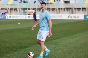 ΕΝΠ-Άρης: Πέρασε από το Παραλίμνι και συνεχίζει την καταδίωξη (φώτος)