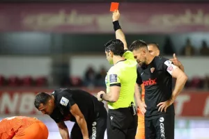 Ισοπαλία στο "Αμμόχωστος", βυθίζεται η Νέα Σαλαμίνα (φώτος)