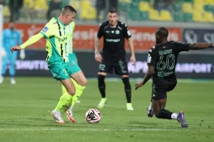 ΑΕΚ - Ομόνοια 29Μ: Έστω και δύσκολα, πήρε το ζητούμενο και μείωσε στο - 7! (φώτος)