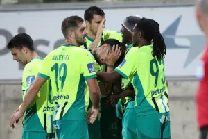 ΑΕΚ - Ομόνοια 29Μ: Έστω και δύσκολα, πήρε το ζητούμενο και μείωσε στο - 7! (φώτος)