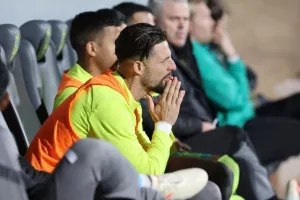 ΑΕΚ - Ομόνοια 29Μ: Έστω και δύσκολα, πήρε το ζητούμενο και μείωσε στο - 7! (φώτος)