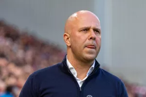 Σλοτ: «Επέστρεψε στον καλό του εαυτό ο Νούνιες»