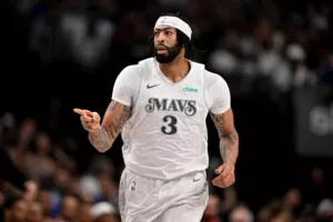 Έστειλαν τον Άντονι Ντέιβις στη G-League οι Μάβερικς