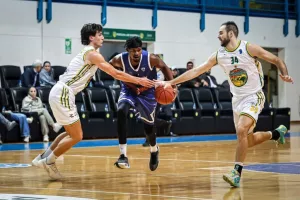 Η ΑΕΚ "επέστρεψε" απ' το -16 και κέρδισε την Ανόρθωση