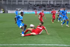 Τμήμα διαιτησίας/Δεν ήταν πέναλτι του Τόμοβιτς