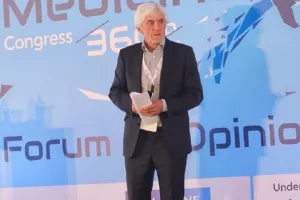 Γιοβάνοβιτς: «Υπερήφανος που είμαι στον πάγκο της Ελλάδας»